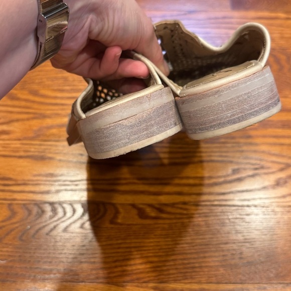 Free people paramount slip on mules gray size 38 US 7.5 EUC - Picture 4 of 11